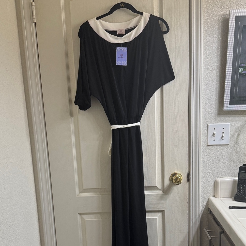 Hot in Hollywood Black and White One Shoulder Dress
